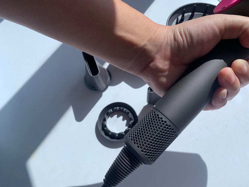dyson吹風機進氣口