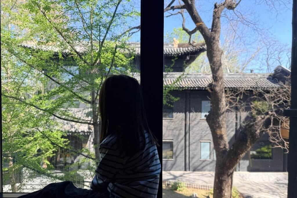 花間堂房間往外看